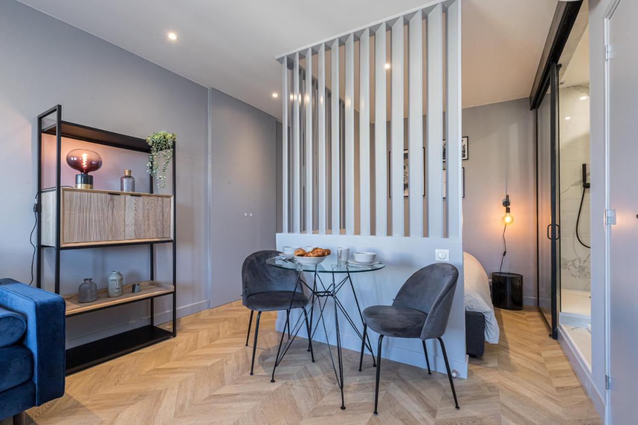 1 Su Ede - Dernier Etage Ascenseur - 1 Min Plage Et Zone Pietonne Nice Exterior photo
