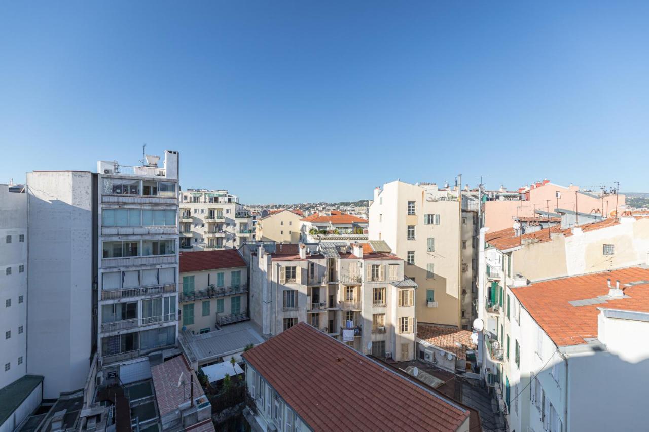 1 Su Ede - Dernier Etage Ascenseur - 1 Min Plage Et Zone Pietonne Nice Exterior photo